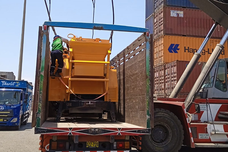 La bétonnière DHBT15 avec pompe fonctionne au Pérou