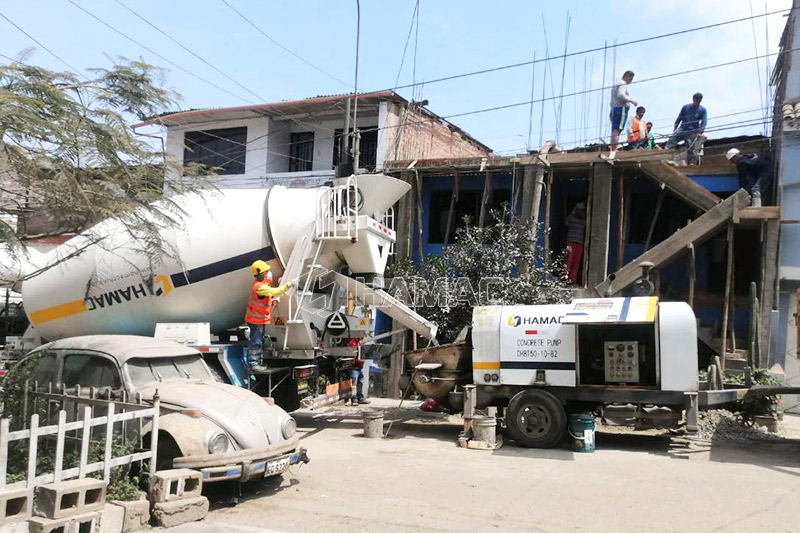  La bomba de hormigón diésel para remolque DHBT50 tiene muchos trabajos en Perú